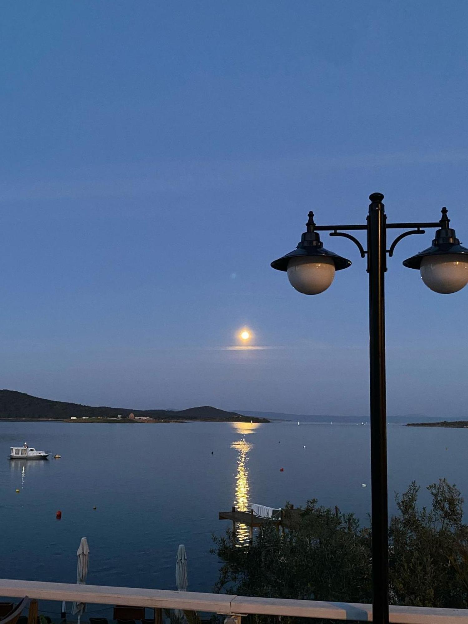 Cunda Panorama Otel Ayvalı Eksteriør bilde